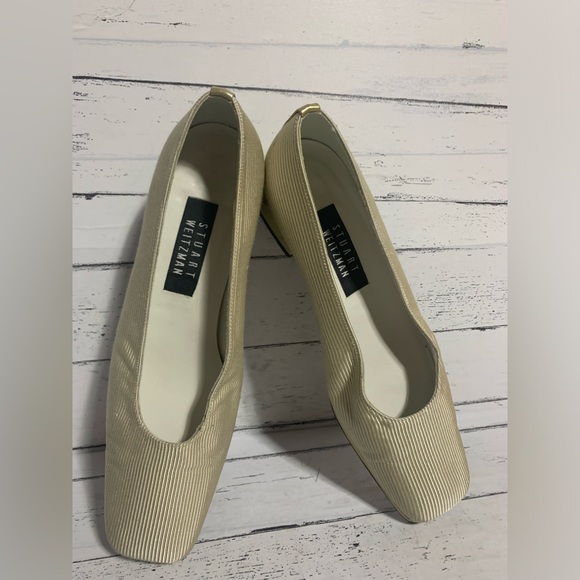 Stuart Weitzman Women’s Size 8.5B Gold Metallic Pumps Made in Spain - Picture 3 of 15